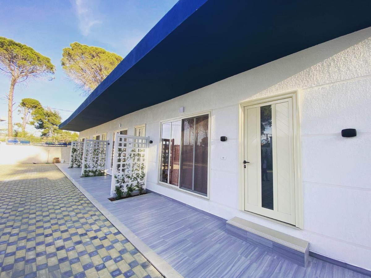 Holiday Cabins Vlorë Exterior foto